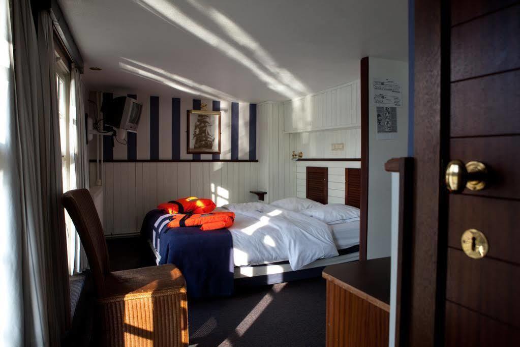 Boat Hotel De Barge Brugge Dış mekan fotoğraf